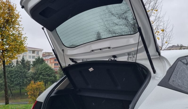
								Hyundai İ20 2023 full									