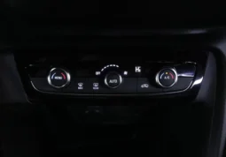 
										OPEL CORSA 2023  hatasız boyasız değişensız tramarsız full									