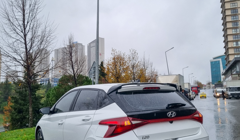 
								Hyundai İ20 2023 full									